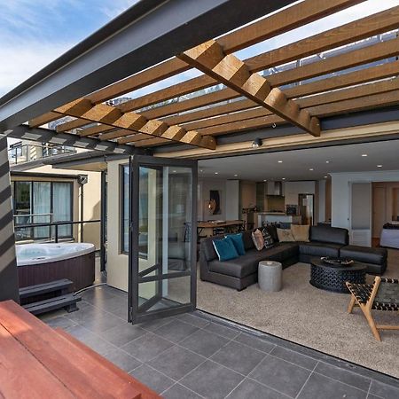 Beacon Lakeside Luxury 908 - 3 Bedroom クイーンズタウン エクステリア 写真